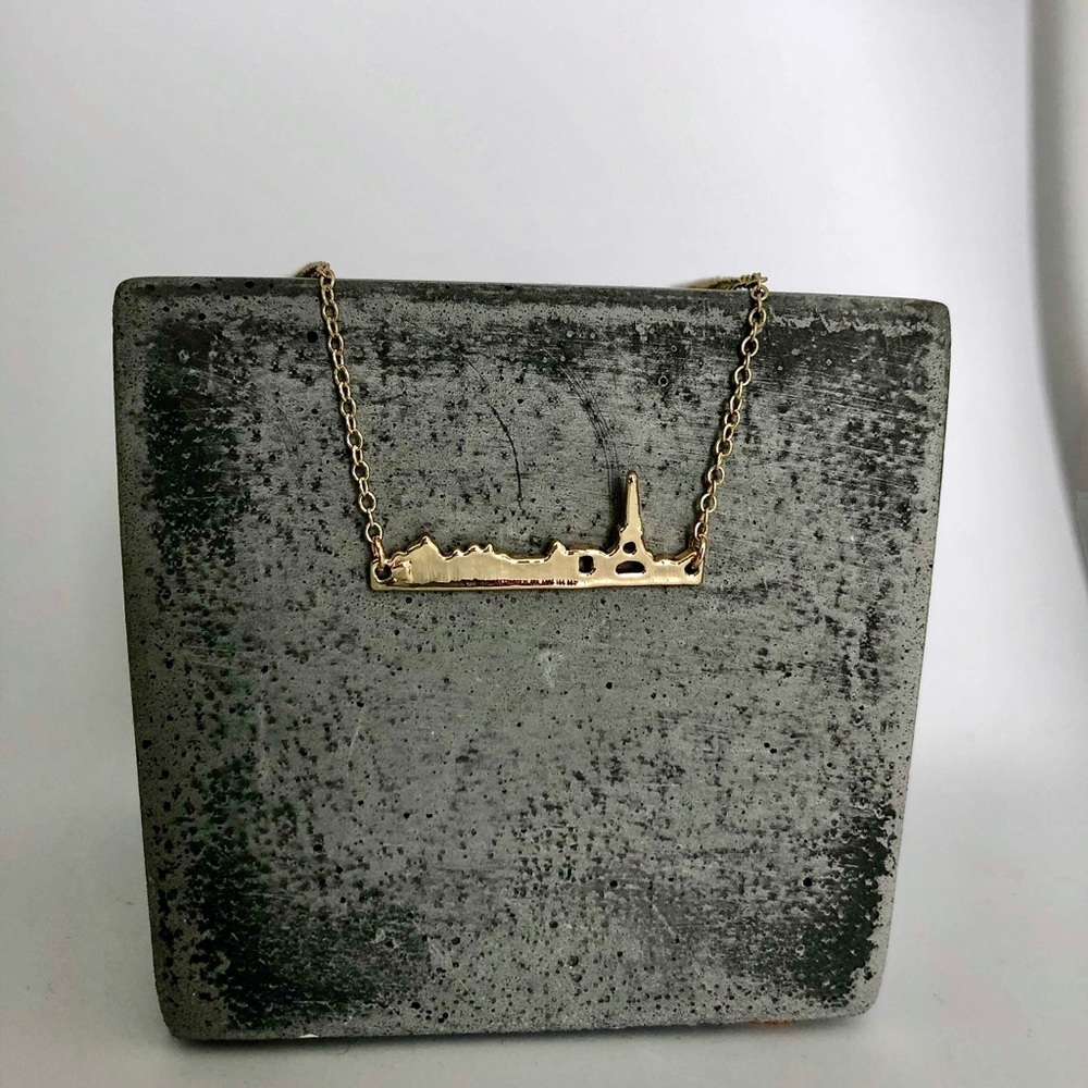 Necklace Paris Skyline - Picture 1 of 3